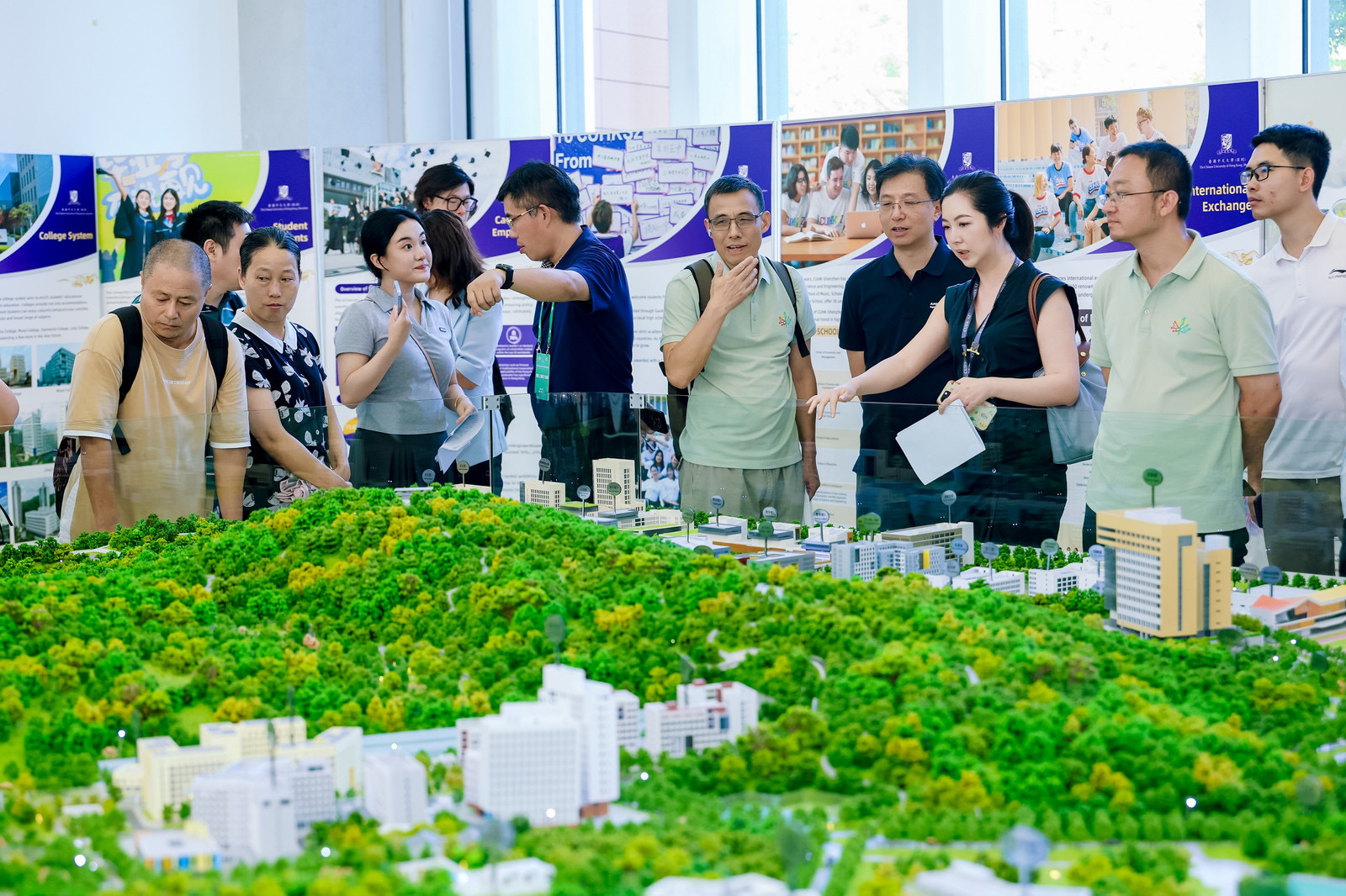 龙岗区每年, amp, 八方创新英