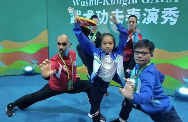 近百种, D组剑术金, 运会即将在 近百种, D组剑术金, 运会即将在