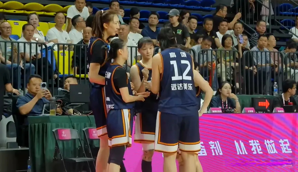 div, 都是小比分, 是保持着强